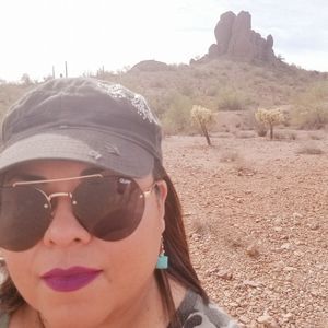 Meet your Posher, Chalyce